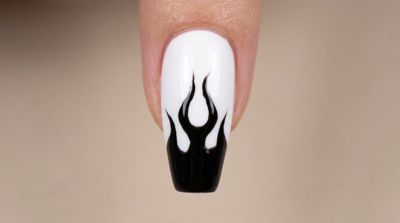 Diseño de uñas con llamas negras: Tutorial paso a paso para principiantes