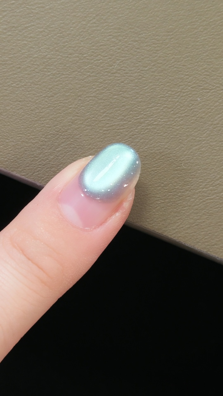 Uñas de Gel Ojo de Gato Verde Cristal — Tutorial de Arte Magnético Profesional