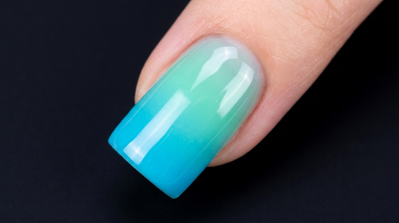 Uñas de Gel con Ombré Azul-Verde — Tutorial Paso a Paso