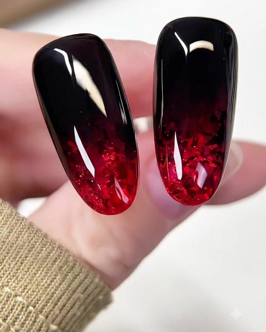 Uñas colocadas dentro de una lámpara profesional de curado de uñas UV/LED.